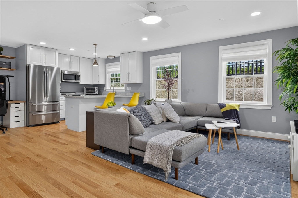 10 Allen Ct #1 in Somerville