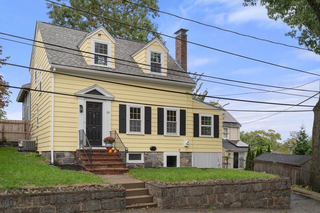 88 Decker St in Milton