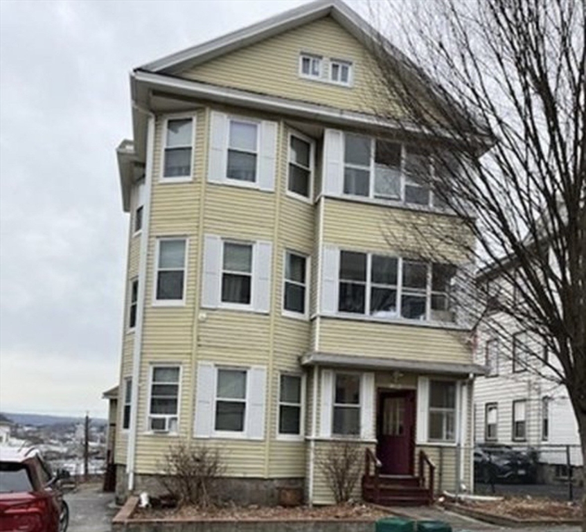 104 Sterling St in Worcester