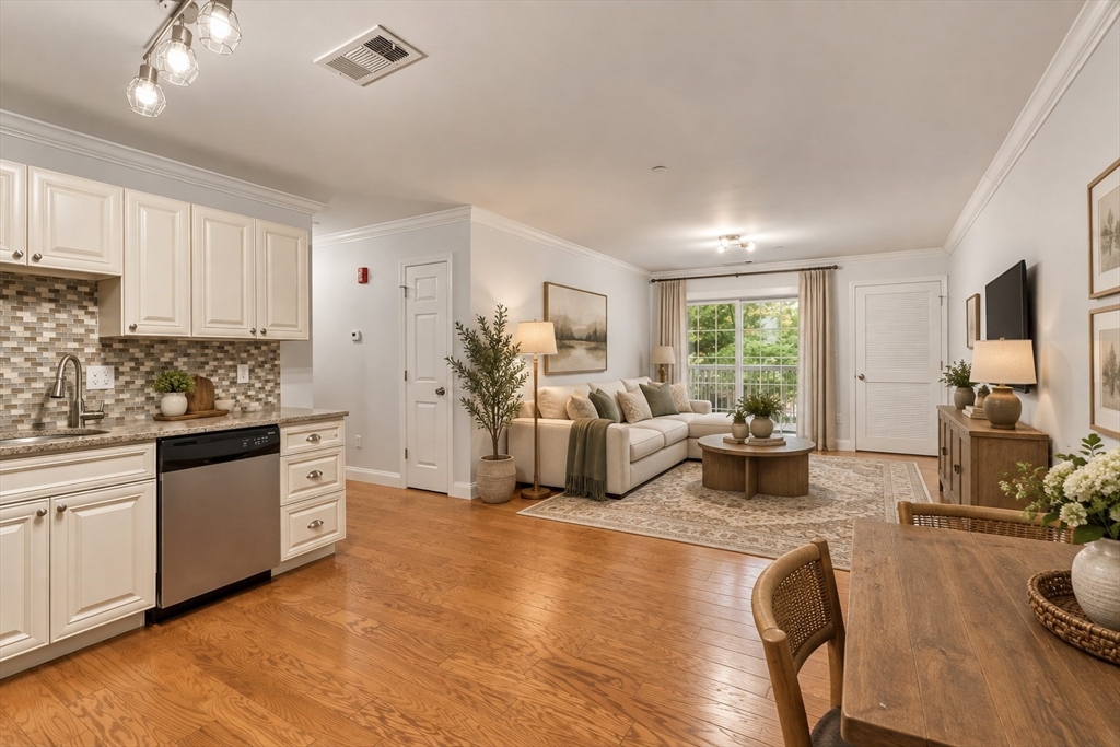 24 Shayne Rd #110 in Franklin