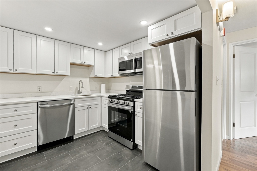 75 Mccormick Terrace #13 in Stoughton