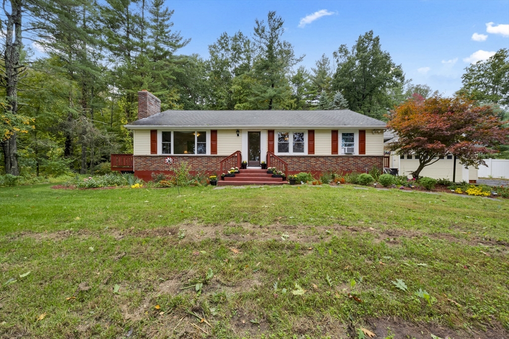 30 W Sutton Rd in Sutton