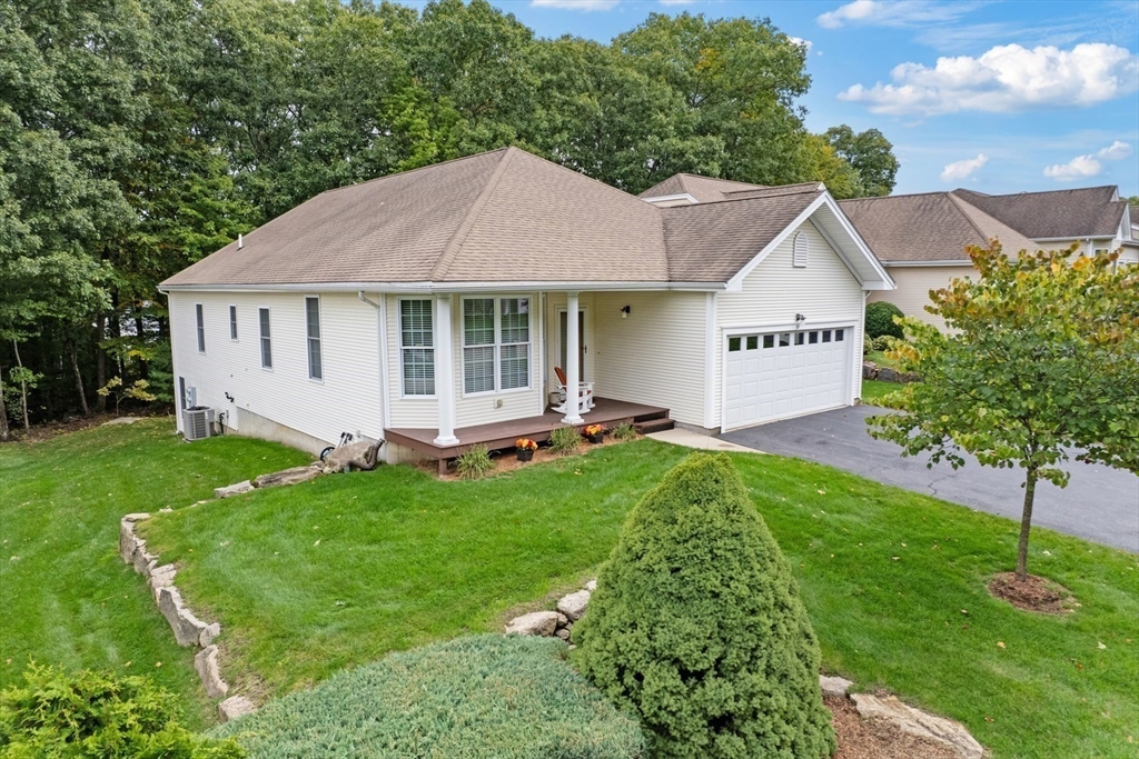 30 Summerfield Drive #30 in Uxbridge