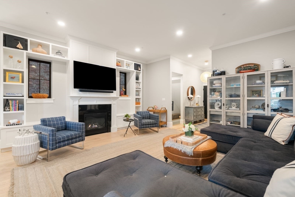 40 Mount Vernon Street #1 in Charlestown