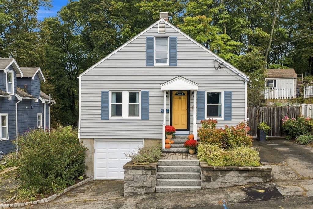28 Eastman Ave in Swampscott