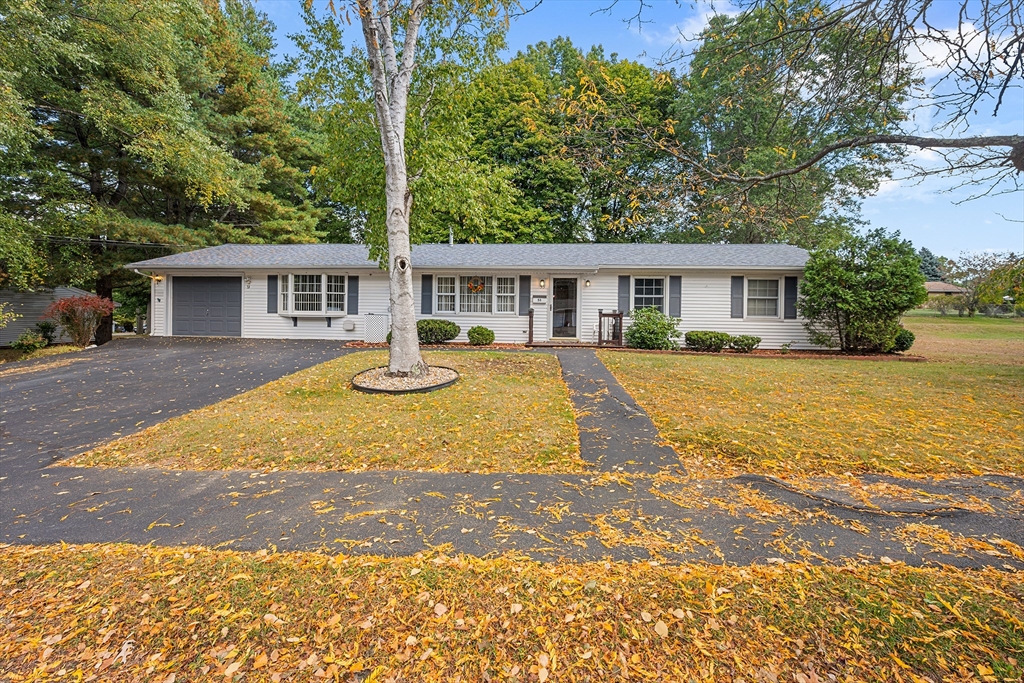 53 Catherine Dr in Peabody