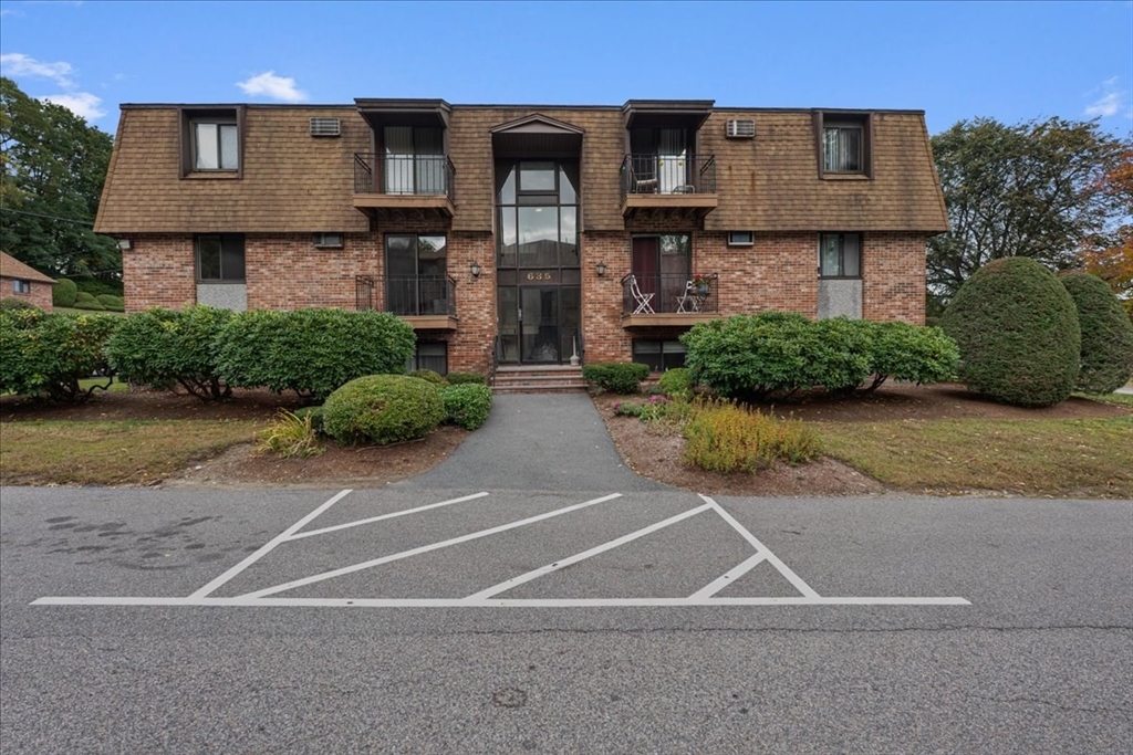 635 W Lowell Ave #2 in Haverhill