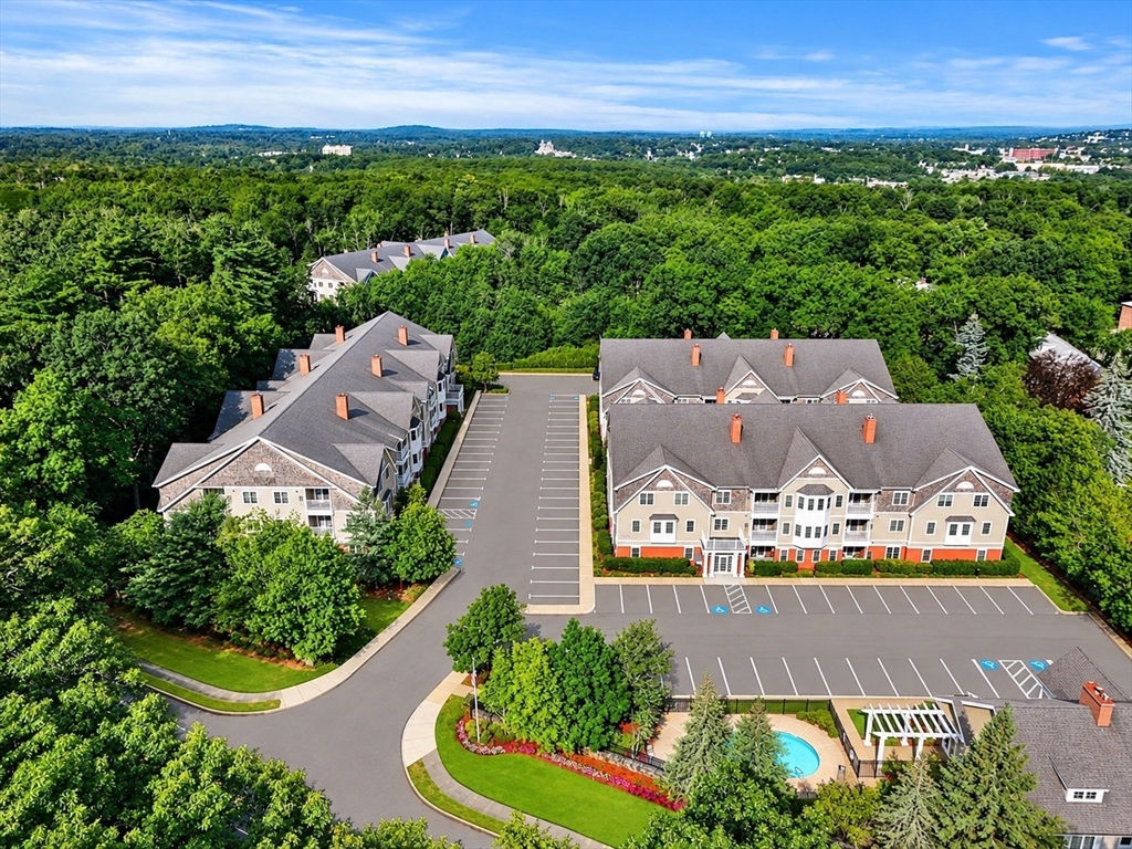 210 Chickering Rd #201A in North Andover