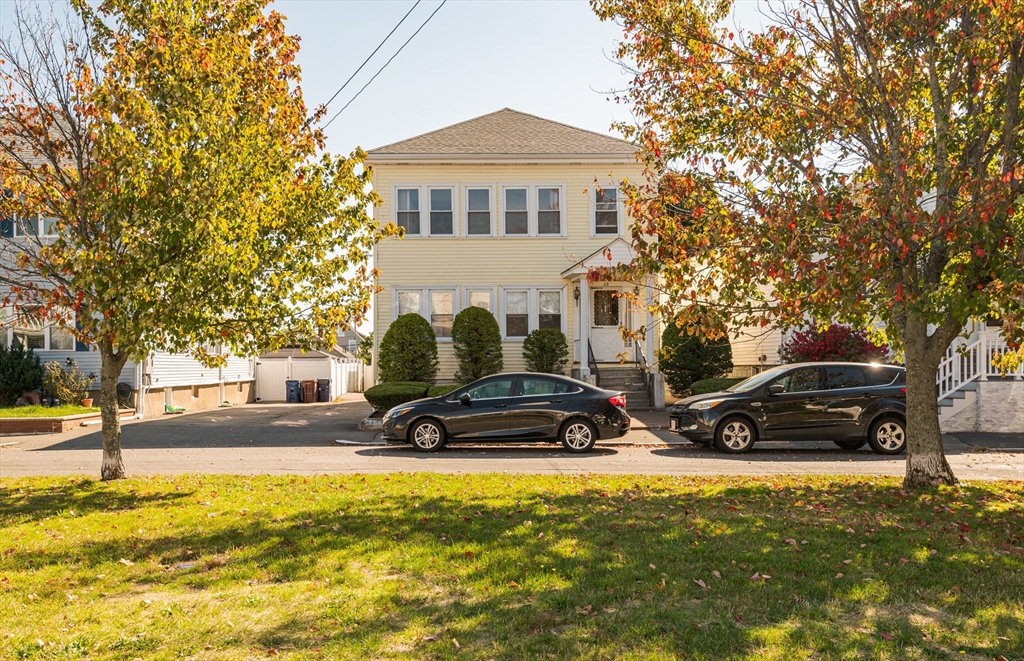 29 Oxford Park in Revere