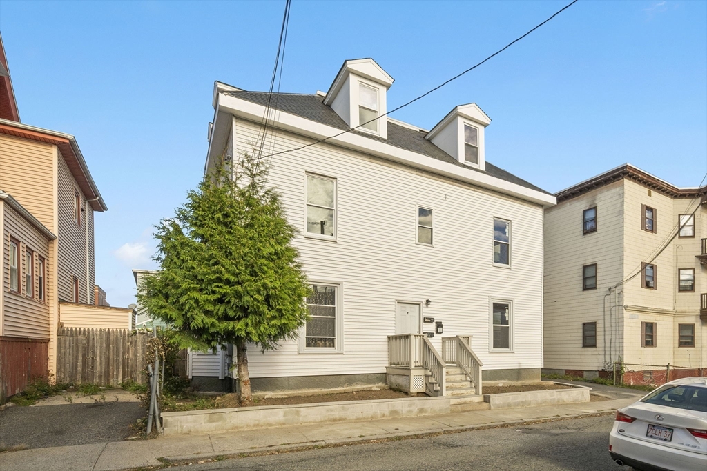 7 Alice Ave in Lynn