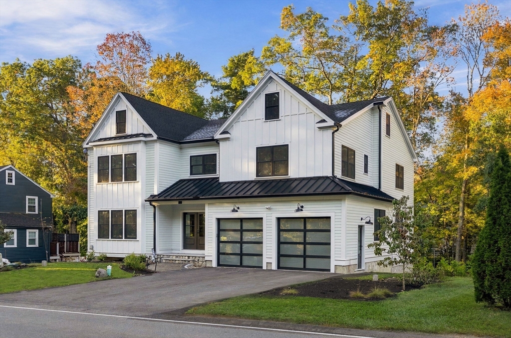 311 Dedham Avenue in Needham