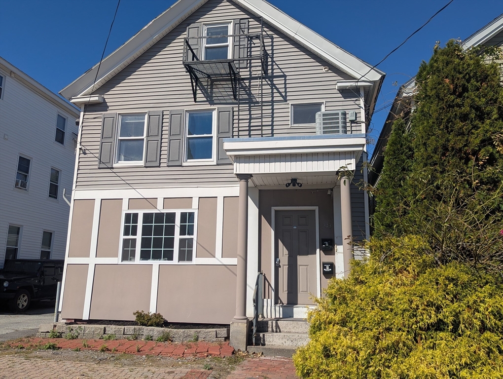 243 Appleton St in Lowell