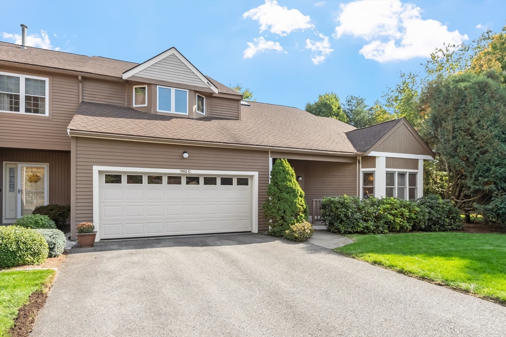 1102C Ridgefield Cir #1102C in Clinton
