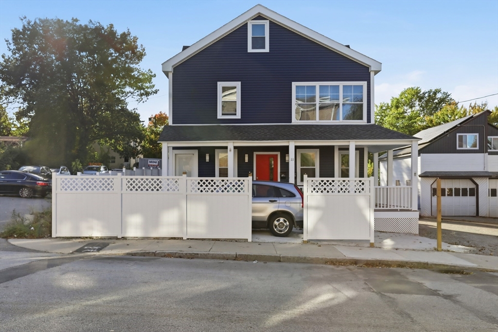 11 Beacon St in Lawrence