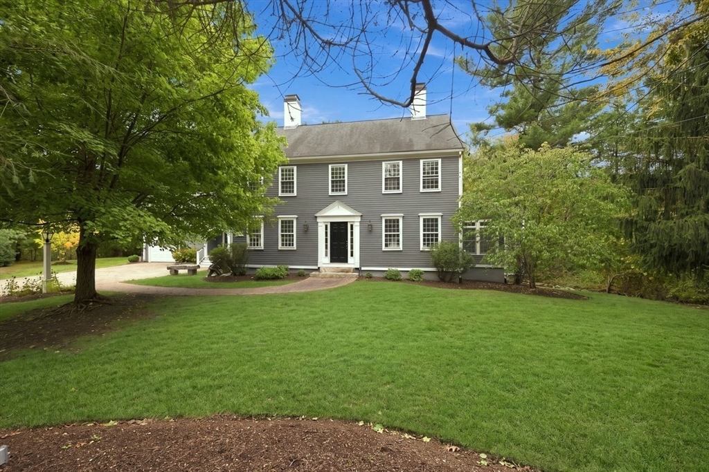 230 South Street in Norwell