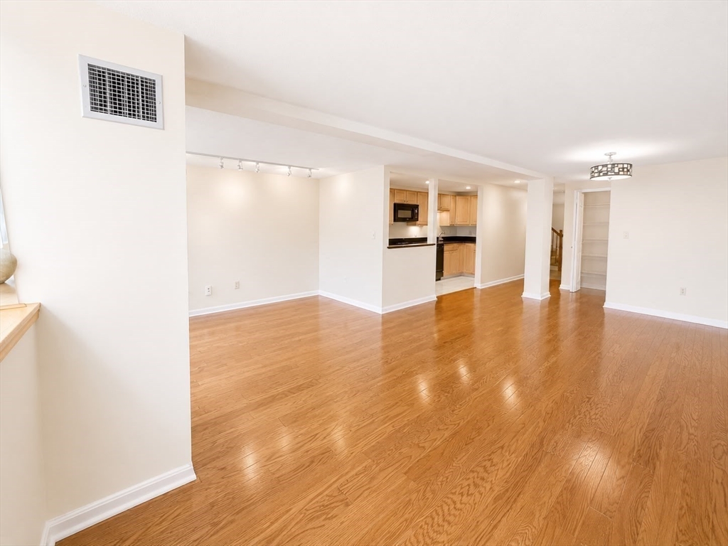 200 Market St #204 in Lowell