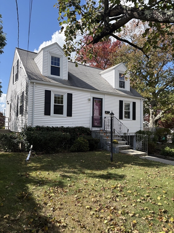 496 Nahatan St in Norwood
