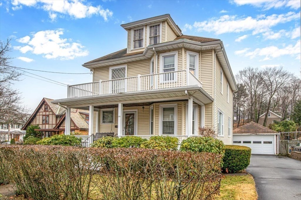 308 Beale St in Quincy