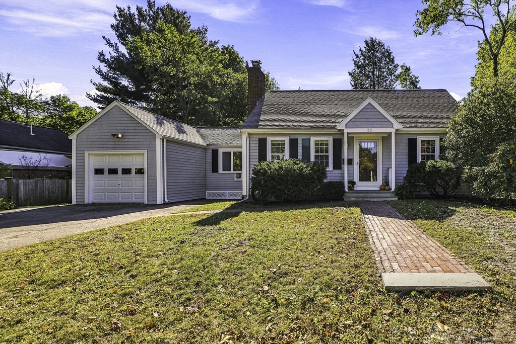 25 Orchard Rd in Natick
