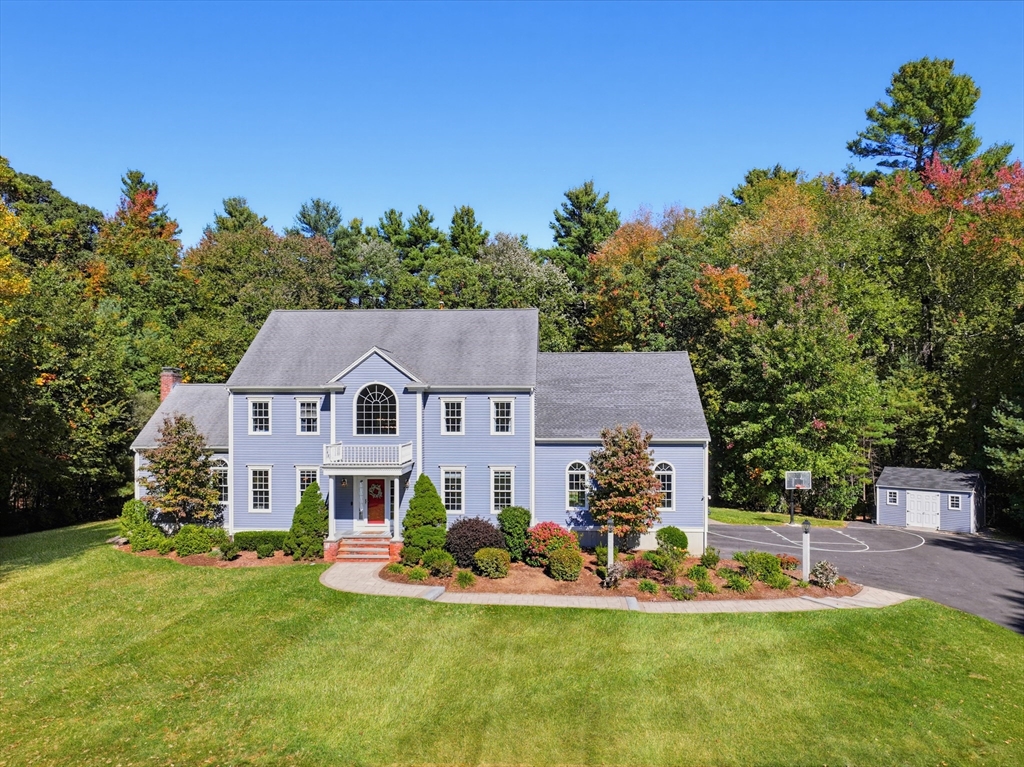 7 Chopin Ct in Walpole