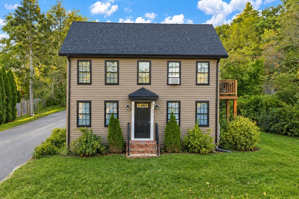 102 Jerome St in Berkley