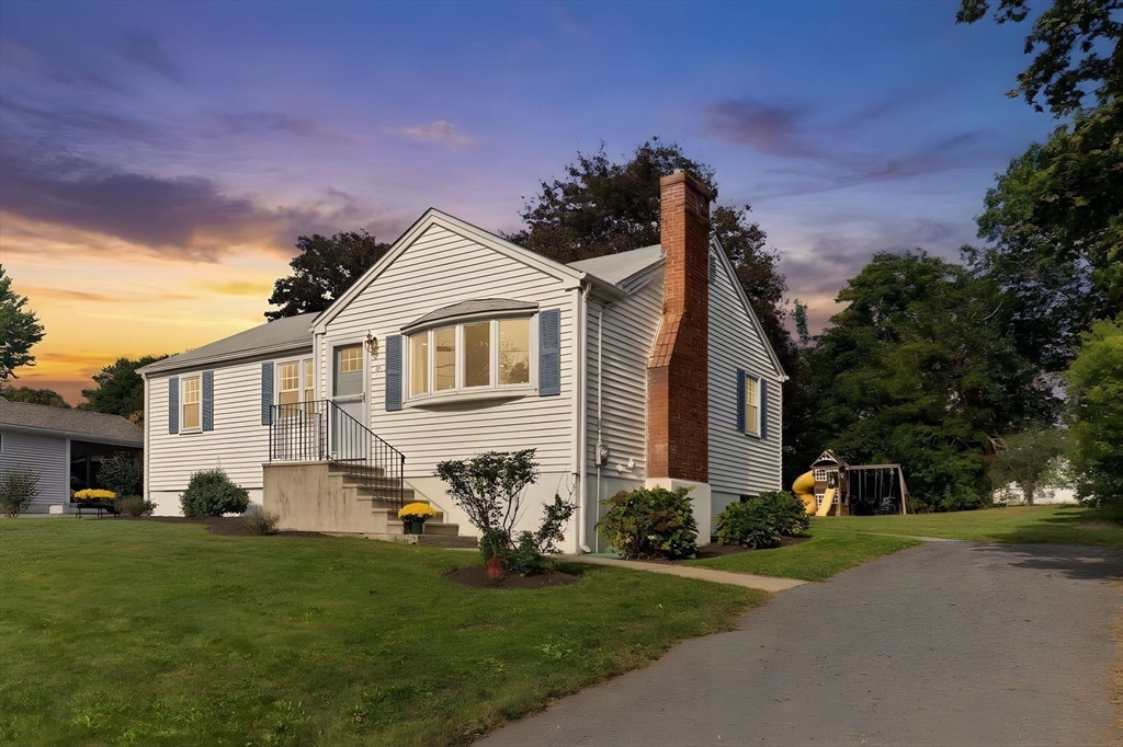5 Sachem Road in Woburn