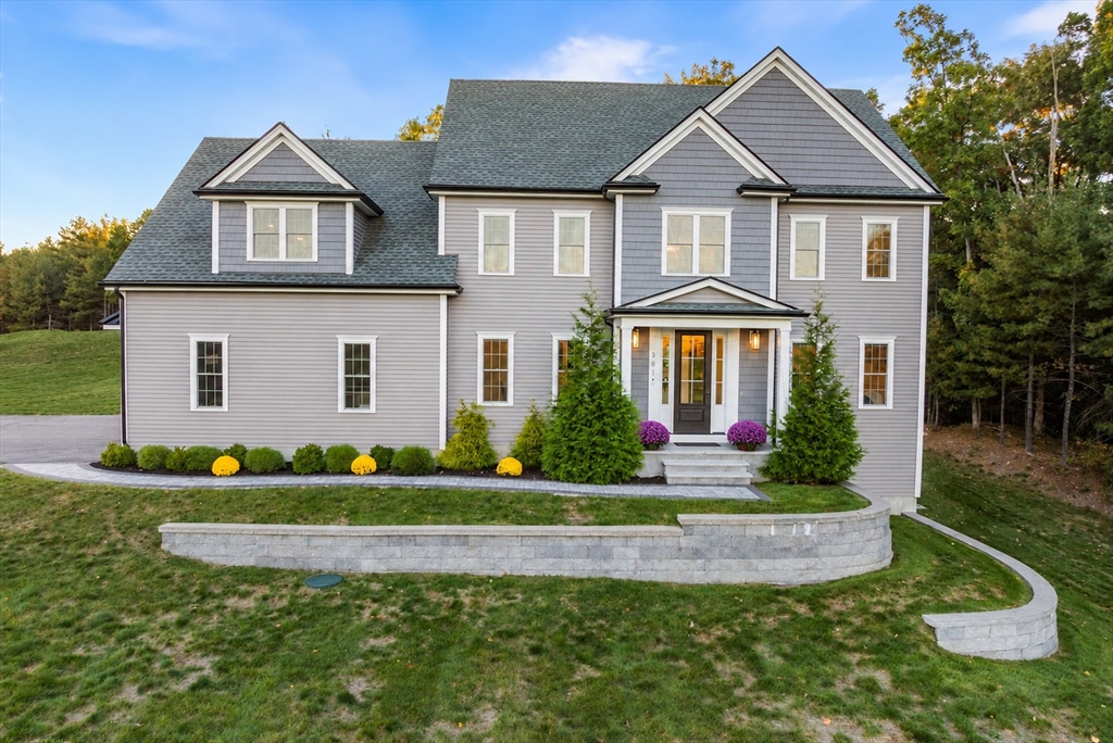 381 Prospect St in Franklin