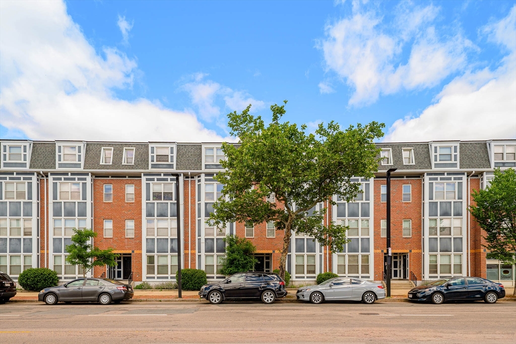 955-1 Tremont St. #1 in Roxbury Crossing