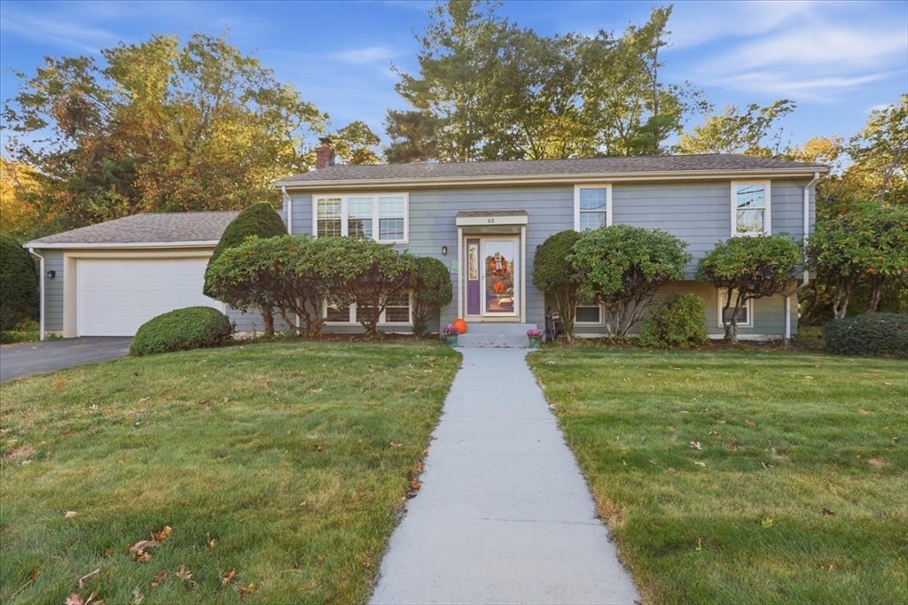 68 Old Mansion Lane in Whitman