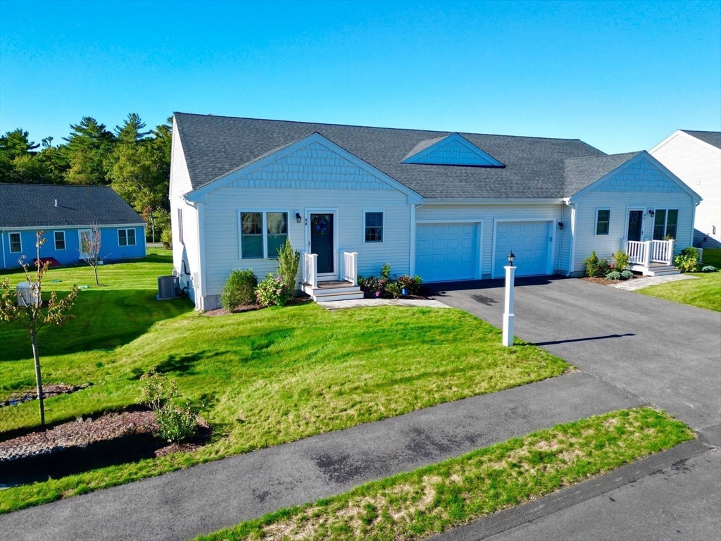 44 Tupper Hill Rd #44 in Plymouth