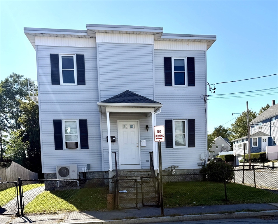 14 Church St in Taunton
