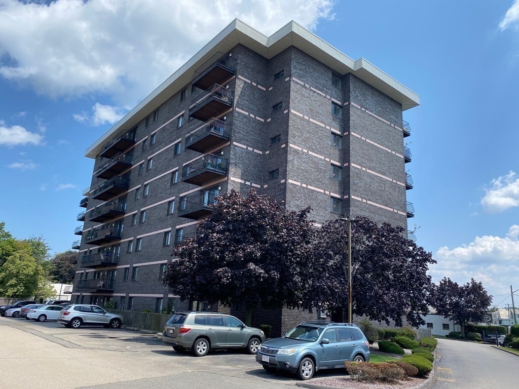 500 Washington St #403 in Quincy