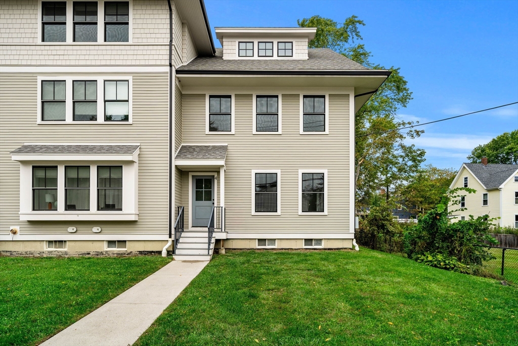 1 Broadway Ave #4 in Ipswich