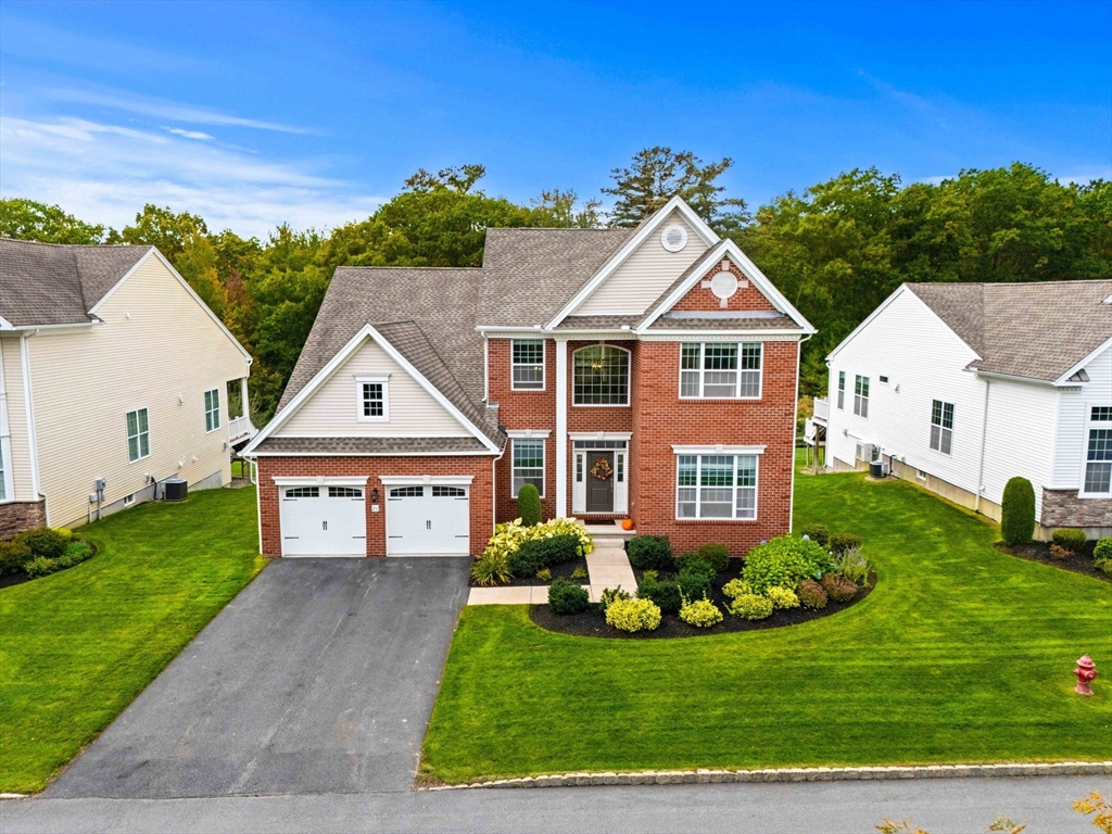 21 Pine Tree Dr #21 in Methuen