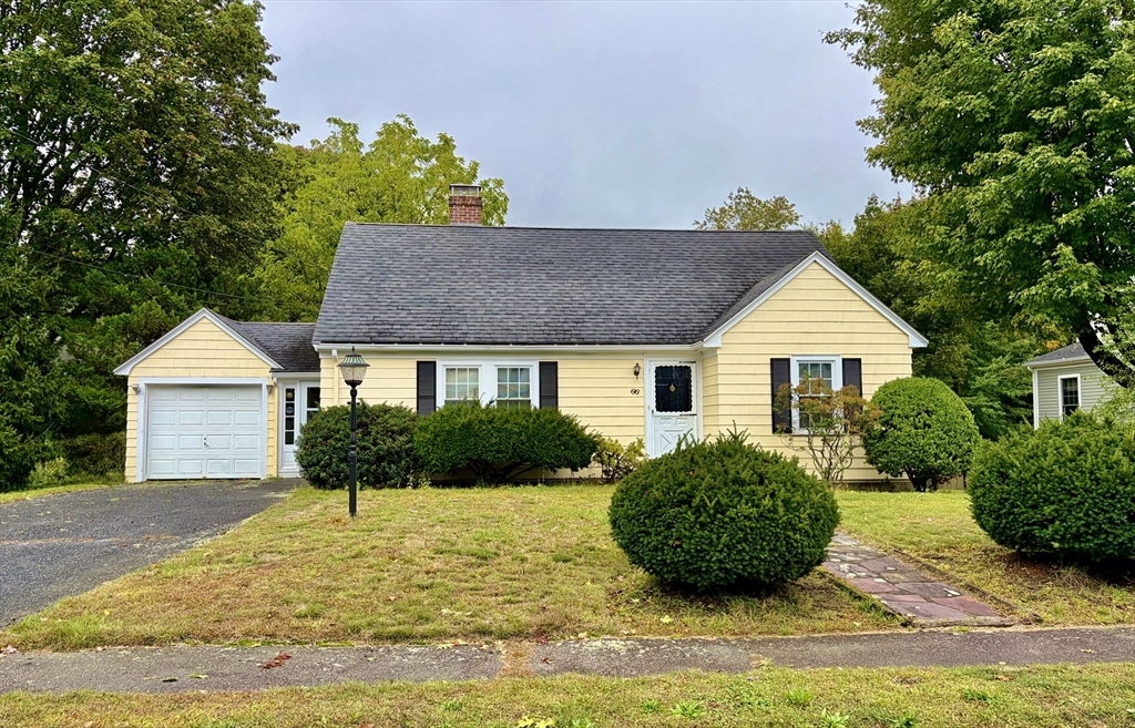 66 Pilgrim Road in Needham