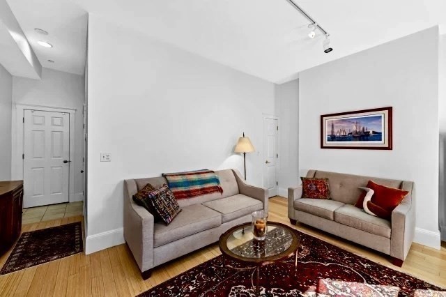 254-6 Main Street #2 in Charlestown