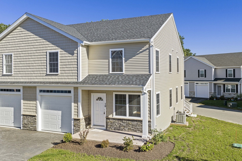 18 Toscano #B in Randolph