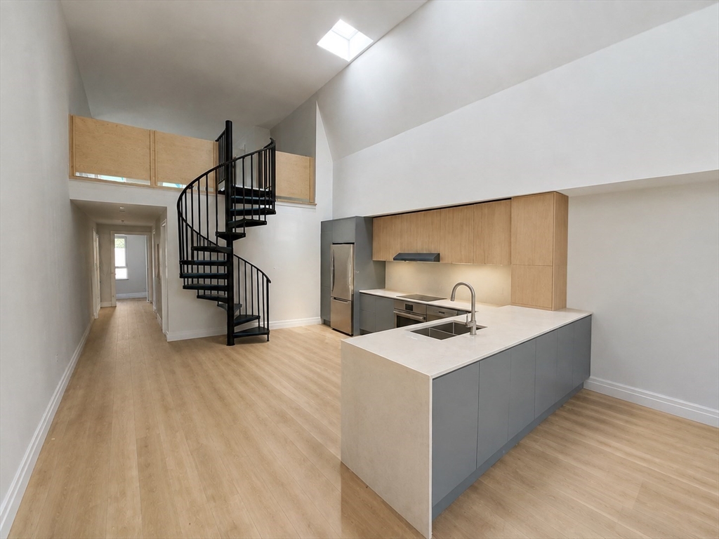 27 Kenilworth St. #9 in Roxbury