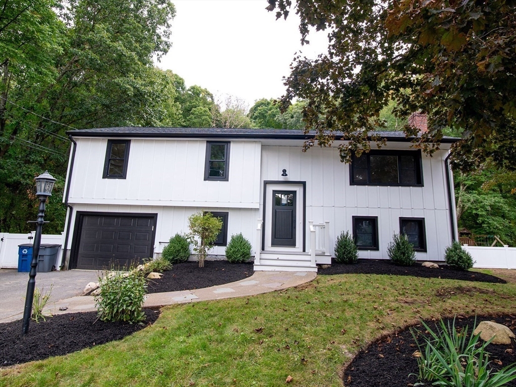 85 Alden Rd in Holliston