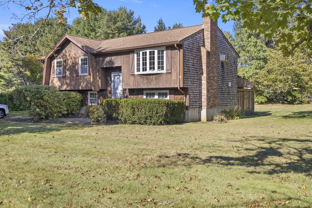 59 Spruce St in Bridgewater