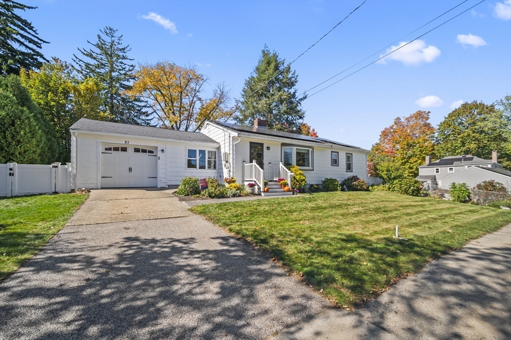 21 Hillcrest Road in Marlborough