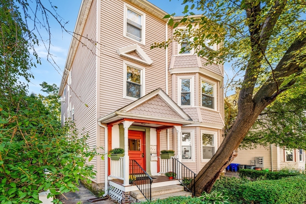 34 Goldsmith St #1 in Jamaica Plain