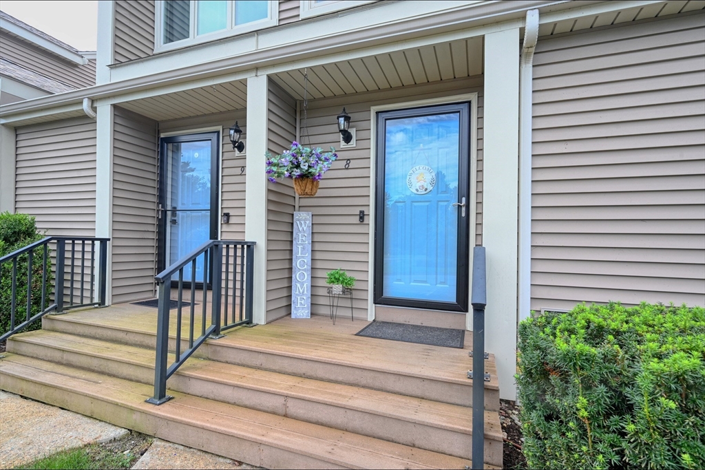 340 Centre #8 in Rockland
