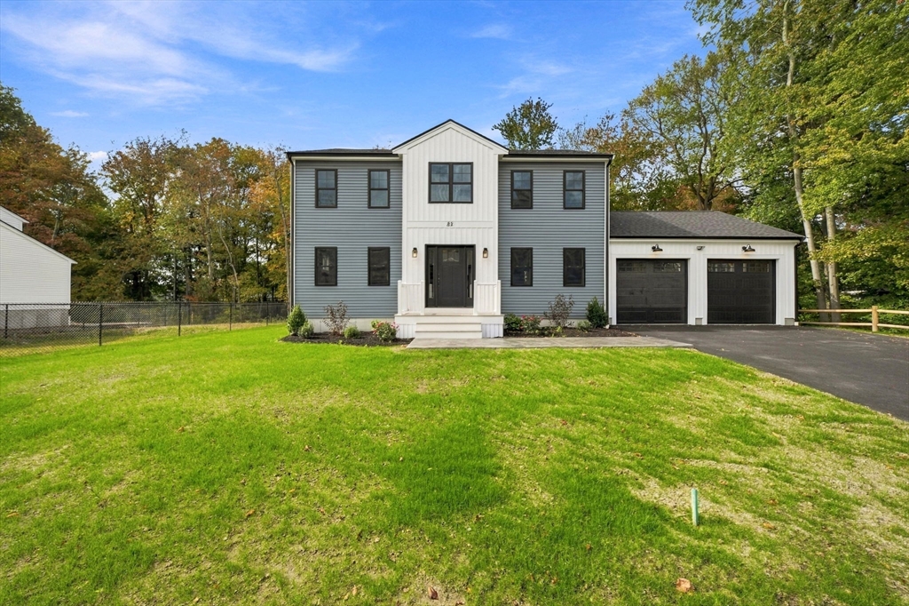 82 Sherrick Ave. in Holbrook
