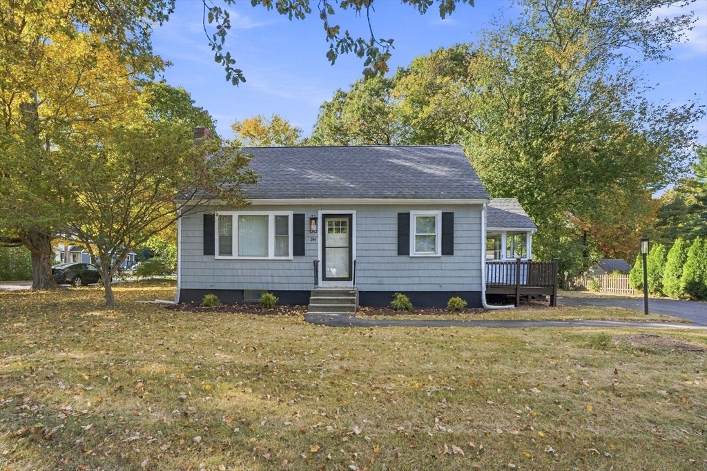 244 Mechanic St in Foxboro