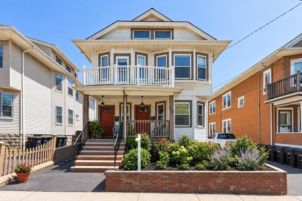 110-112 W Adams St in Somerville