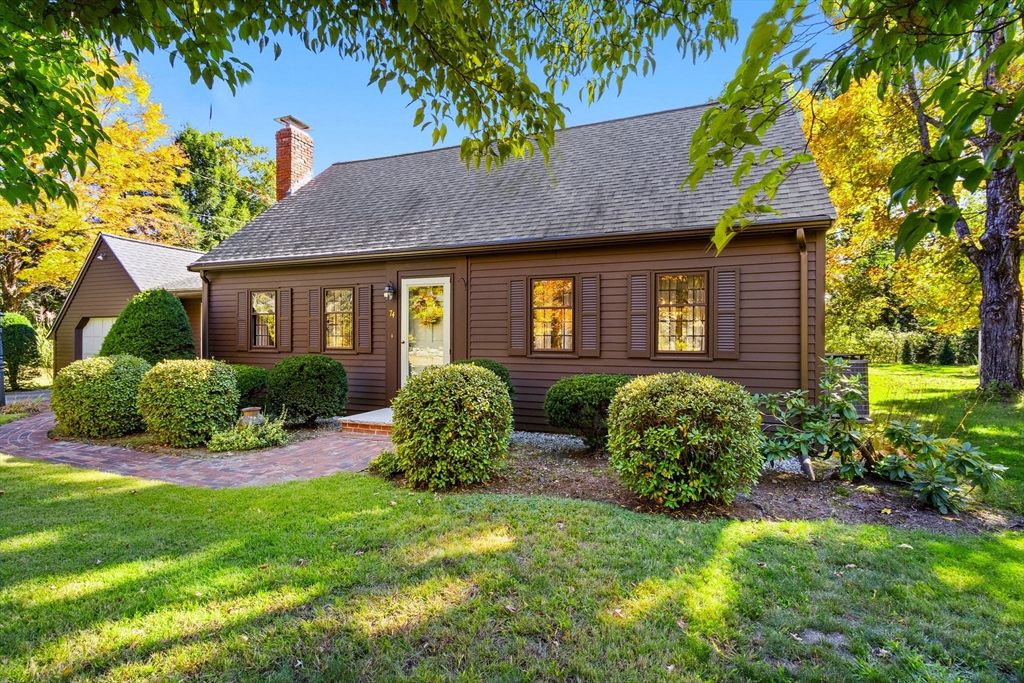 74 Old Bolton Rd in Stow