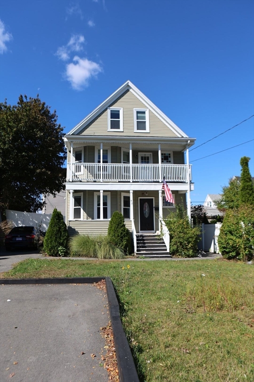 62 Lynn St in Everett
