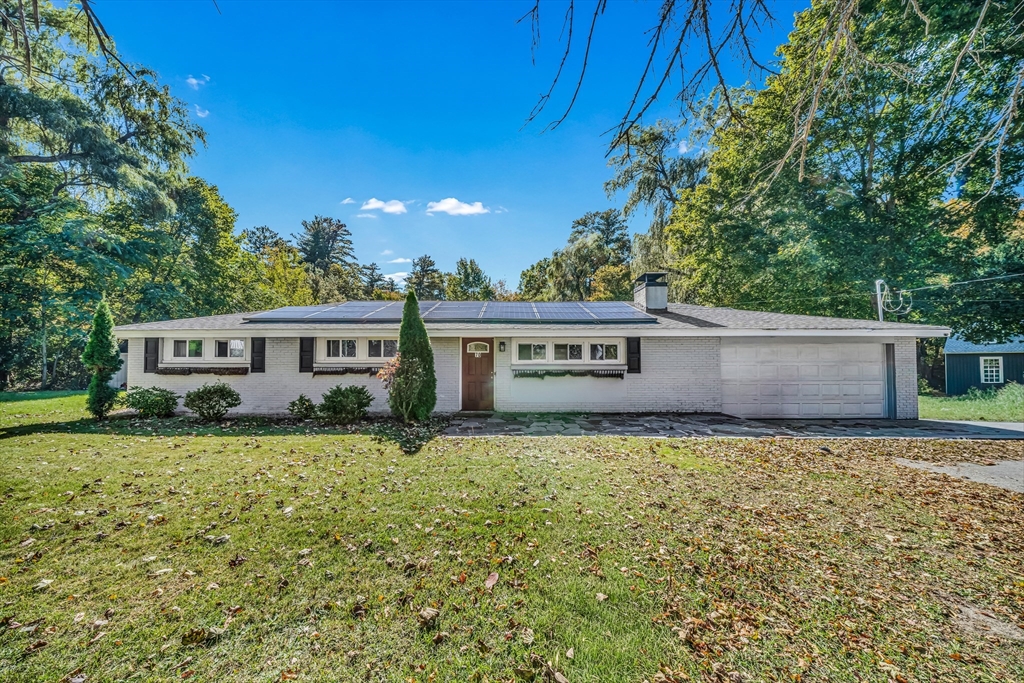 70 River Rd in Andover