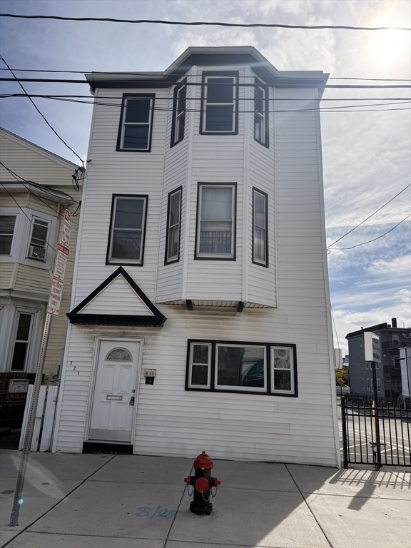 721 Broadway in Chelsea